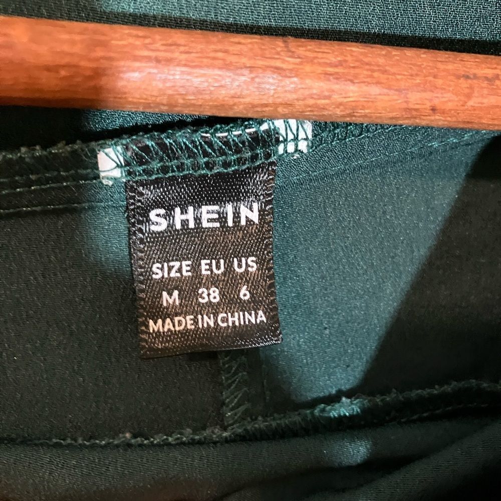 SHEIN wide leg trousers, green, size medium, excellent condition - Picture 2 of 4